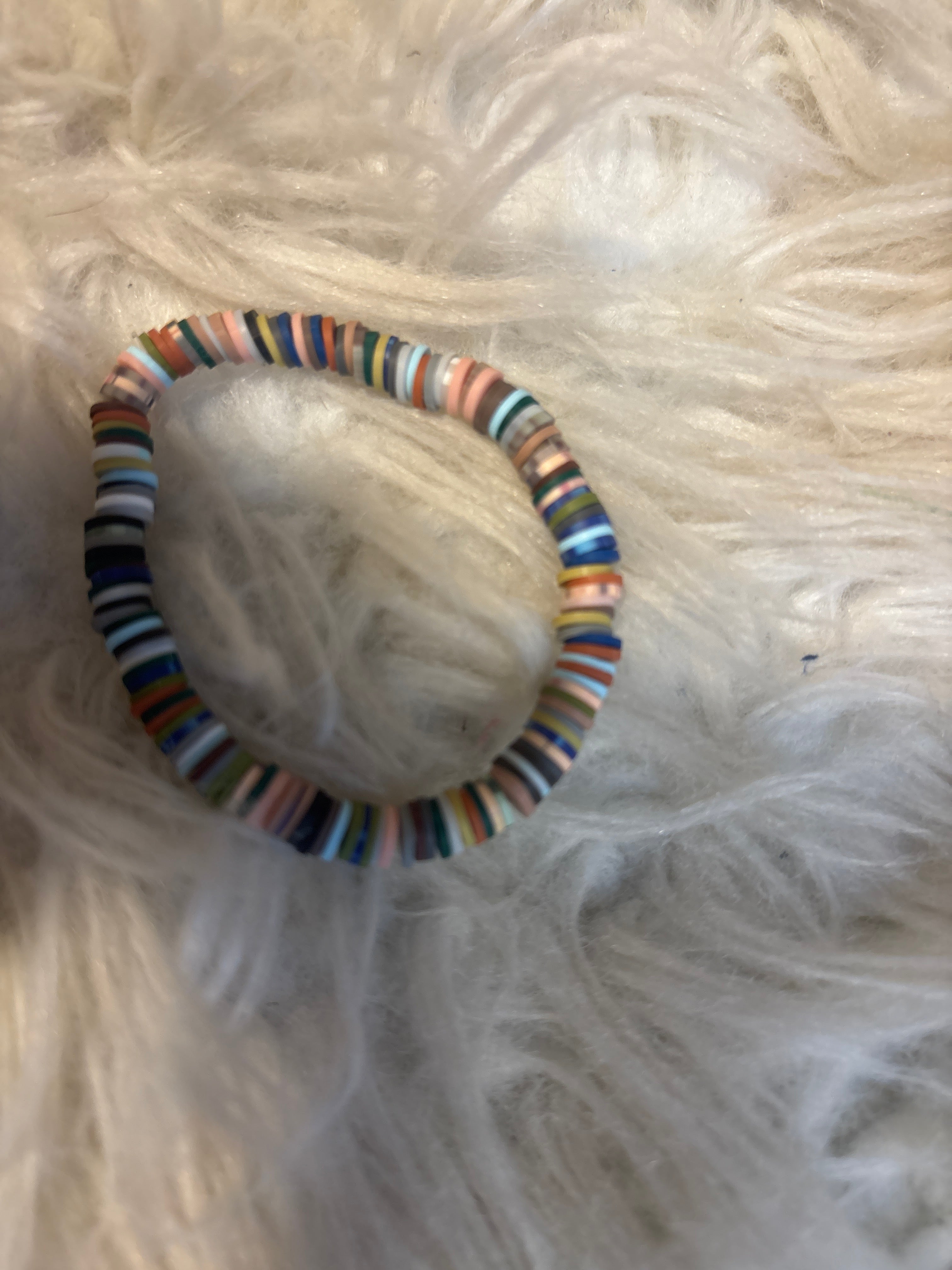 Mixed colored bracelet