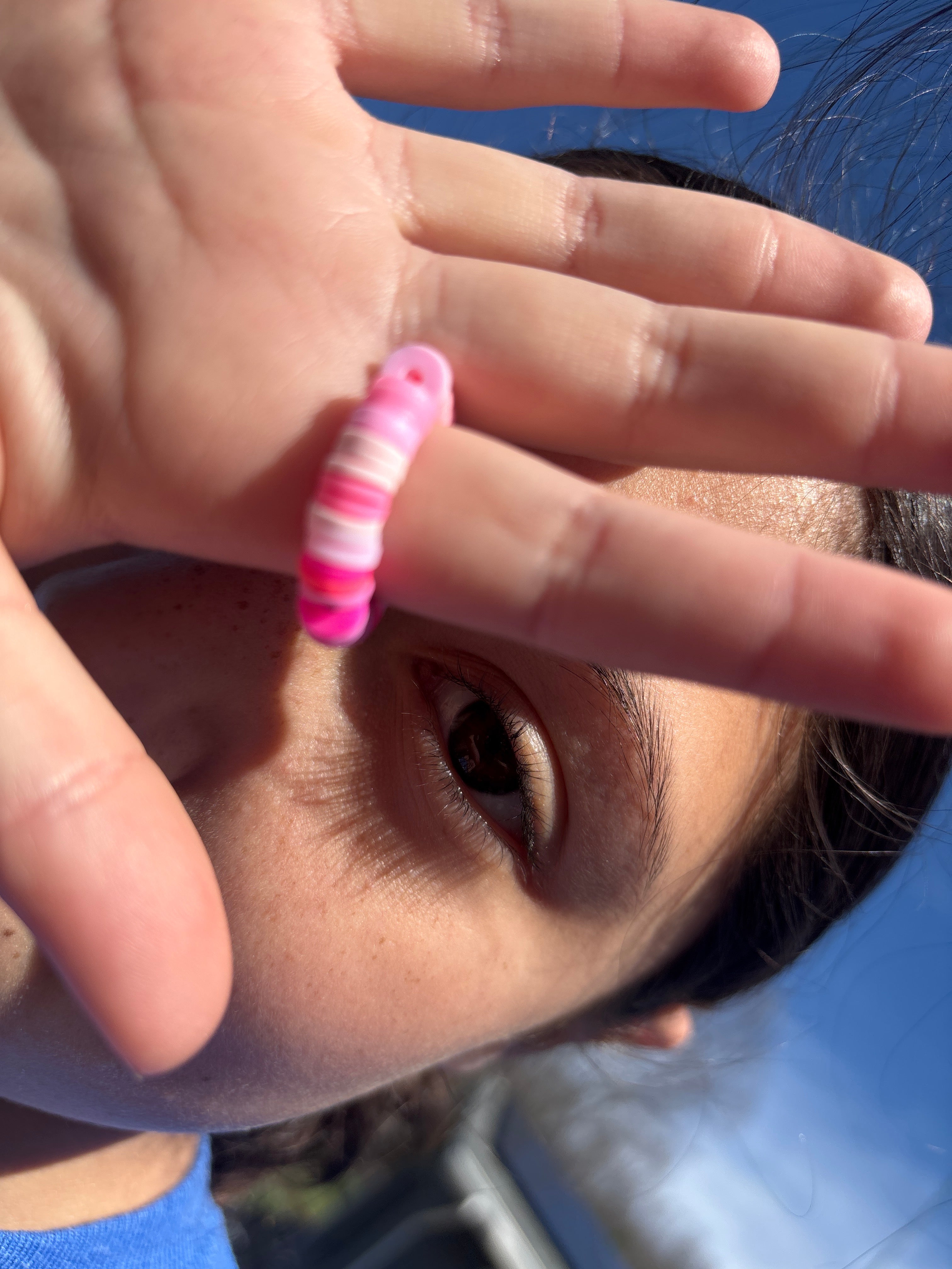 Mixed pink ring